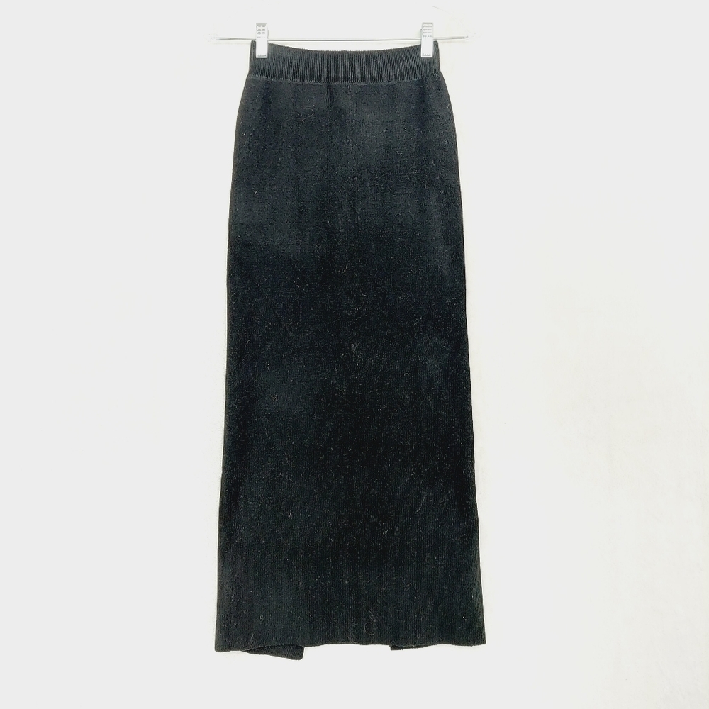 Alyssa Black Back Knitted  Slit Long Skirt P6878
